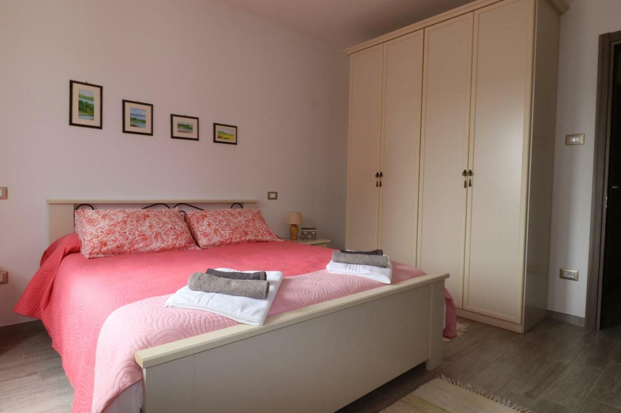 Casacobelli Villa Monzambano Eksteriør bilde